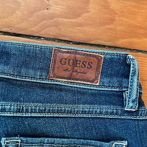 *Guess* NWT Sz 25 1981 Stretch Ankle Zip Crop Ankle Jeans - Picture 4 of 14